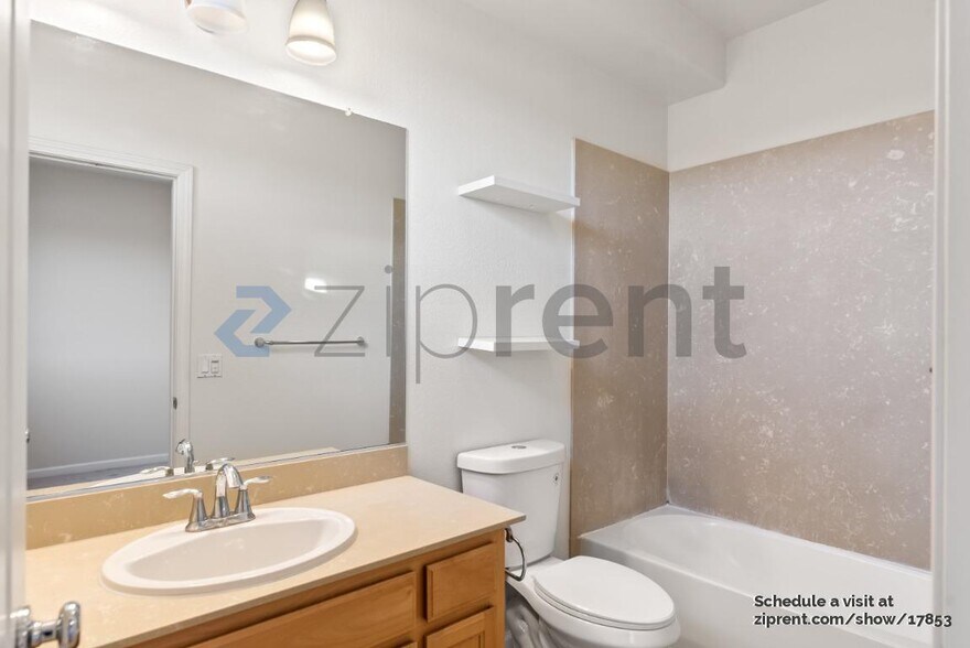 Building Photo - 2112 Sheffield Dr