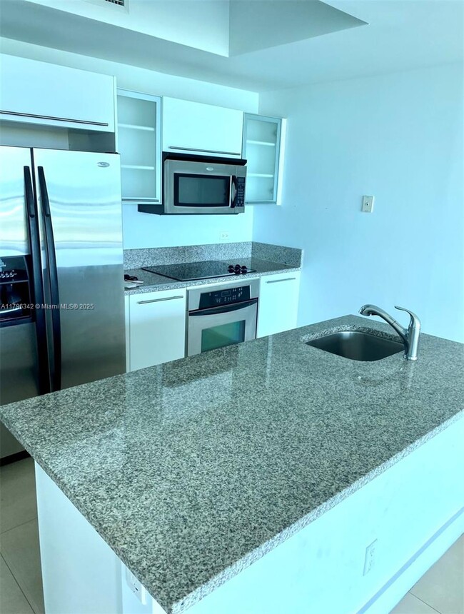 Building Photo - 888 Biscayne Blvd