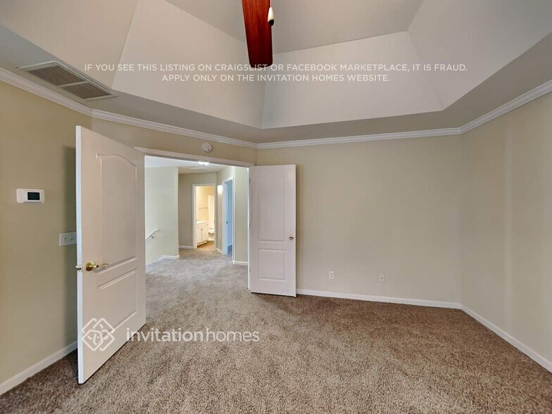 Building Photo - 5156 Lakerock Dr SW
