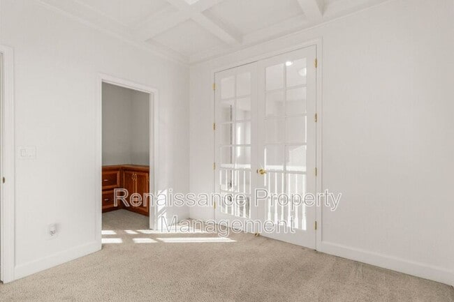 Building Photo - 1801 Riverview Ave