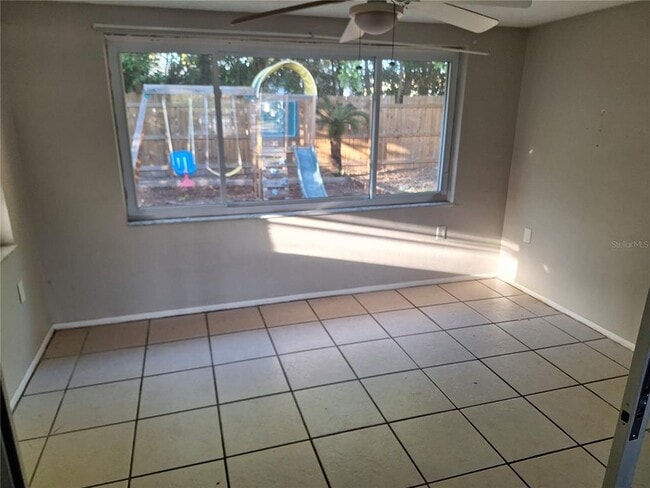 Building Photo - 7435 San Miguel Dr