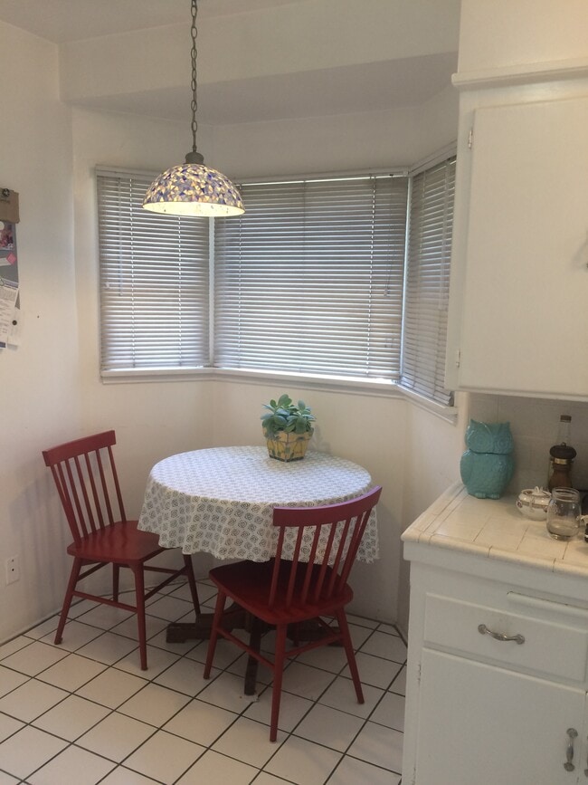 Kitchen area (set 1) - 4222 Jasmine Ave