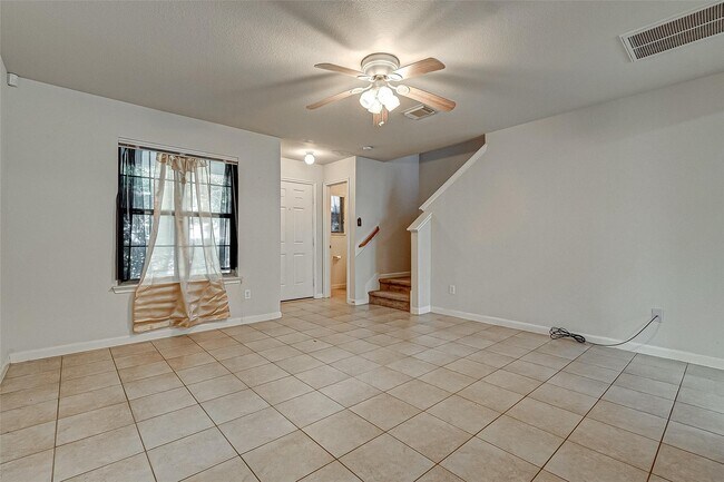Building Photo - 2642 Skyview Trace Ct