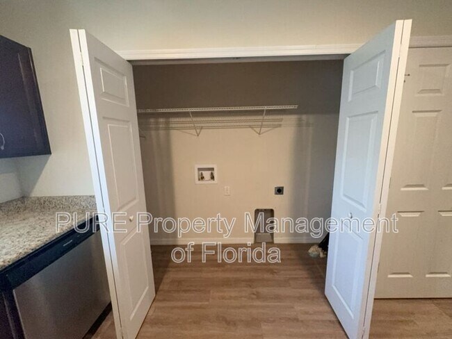 Building Photo - 173 Juniper Loop