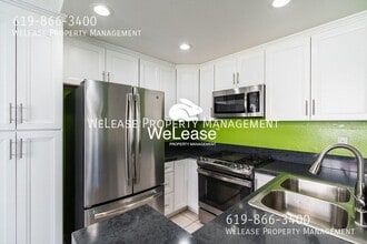 Building Photo - 11555 Caminito La Bar