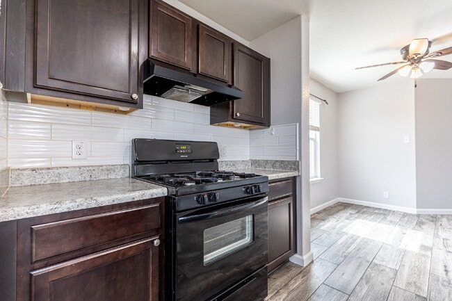 Building Photo - 6414 Dynamic Sound