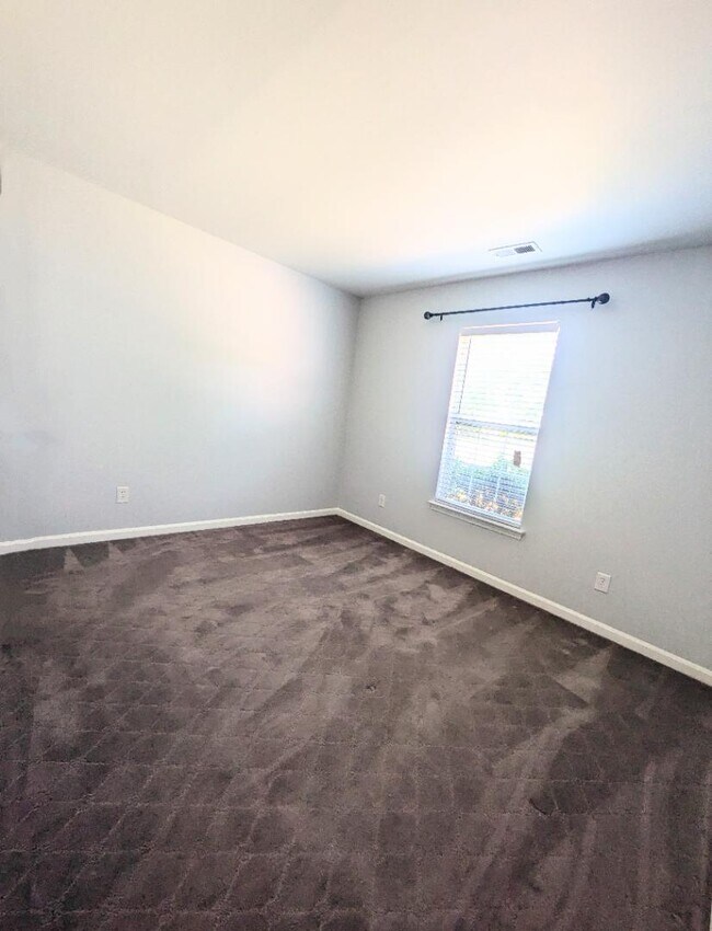 Building Photo - 9231 Shenington Pl