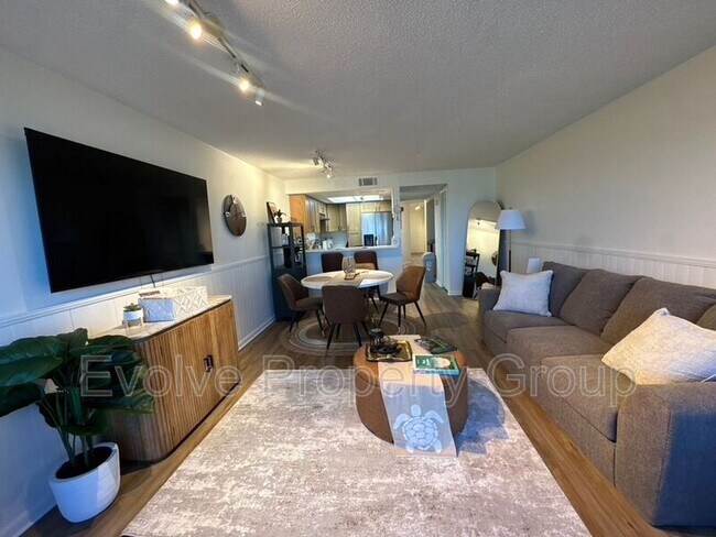 Building Photo - 2450 Ocean Shore Blvd