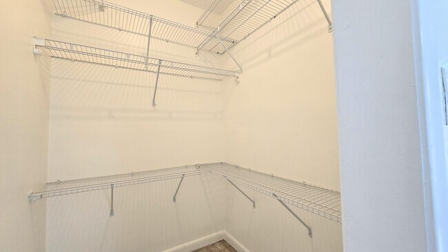 Building Photo - 1530 NW 93rd Terrace