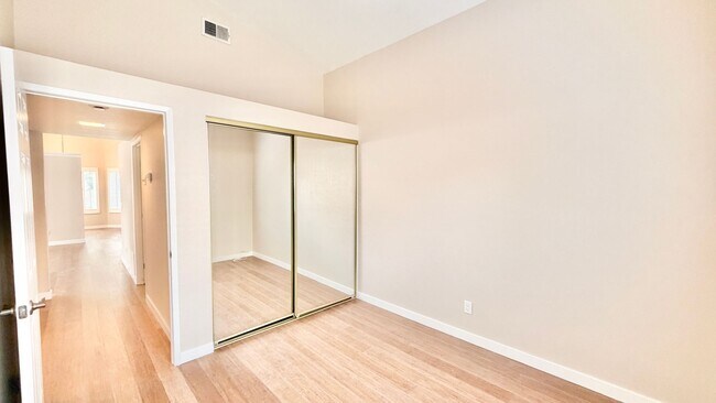 Building Photo - Recently updated Single-Story Home in the lovely community of Wildomar!