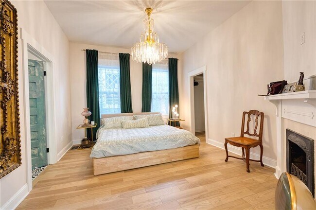 Building Photo - 85 Waddell St NE