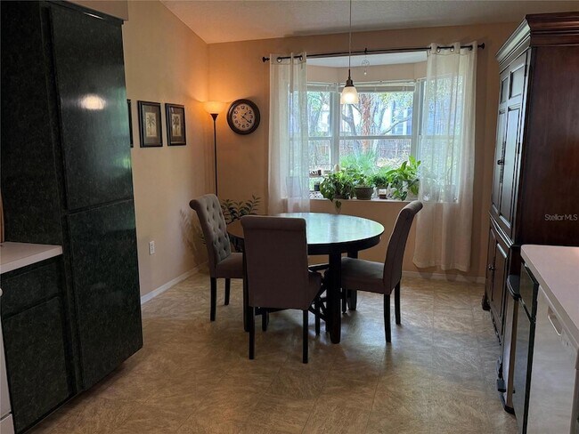 Building Photo - 4147 La Pasida Ln