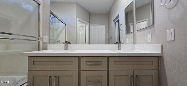 Building Photo - 17751 W Tasha Dr