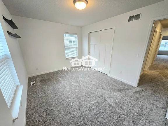 Building Photo - 3040 Basswood St