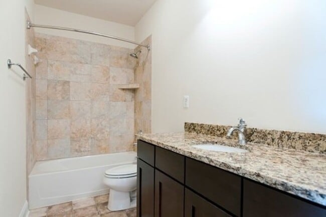 Building Photo - 1582 Wickham Pond Dr