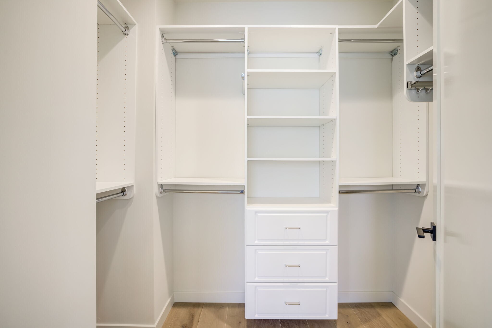 3rd Floor - Primary Suite Walk in Closet - 4518 Ayla Ln