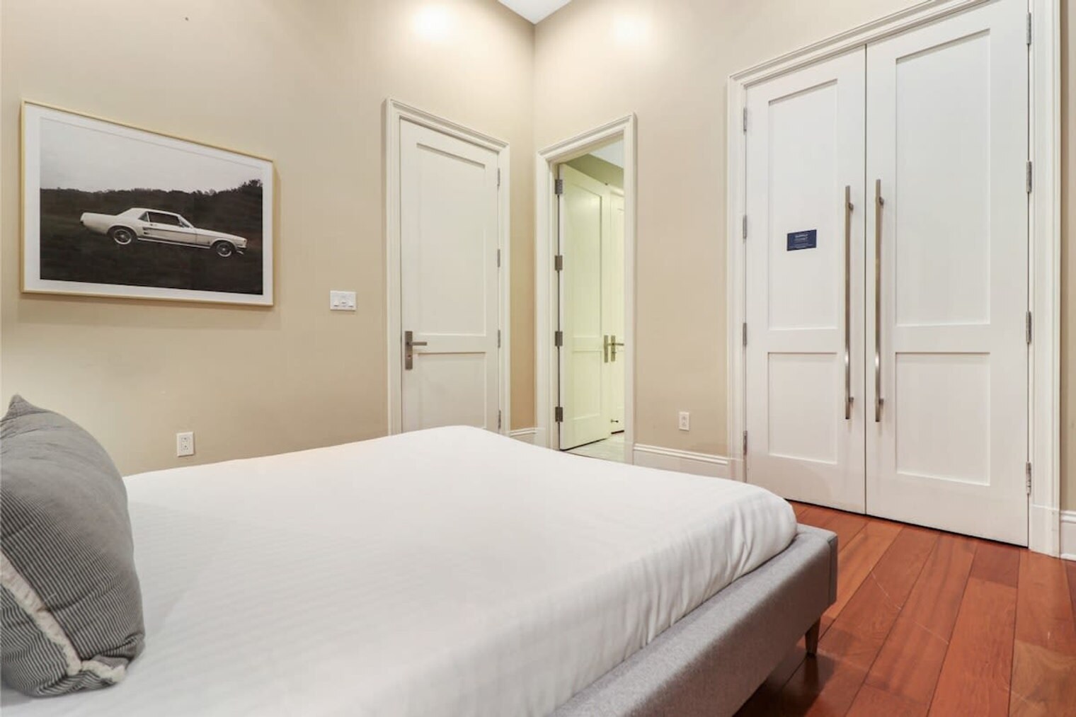 Building Photo - 822 Perdido St