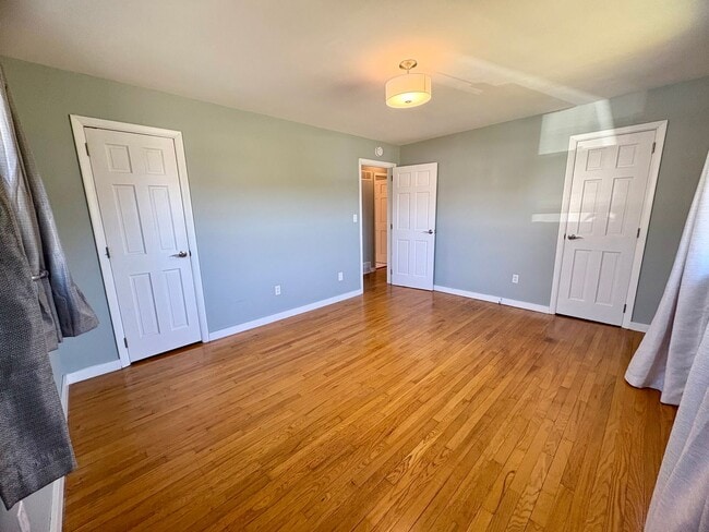 Building Photo - 2 Bedroom Rancher Available in Hershey!