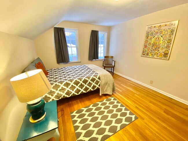 Building Photo - 1310 Forest Hills Blvd