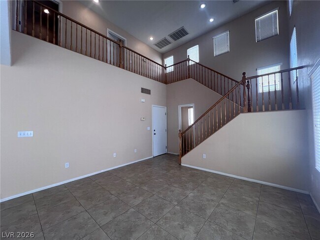 Building Photo - 5063 W Dodge Ridge Ave