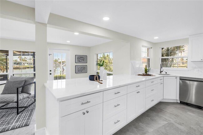 Building Photo - 17601 Sterling Terrace