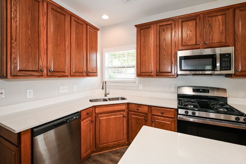 Building Photo - 4915 Stowe Derby Dr
