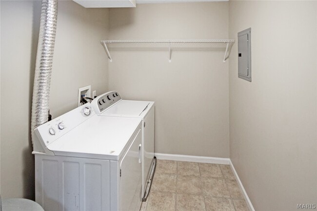 Building Photo - 48 Stonewall Creek Ct
