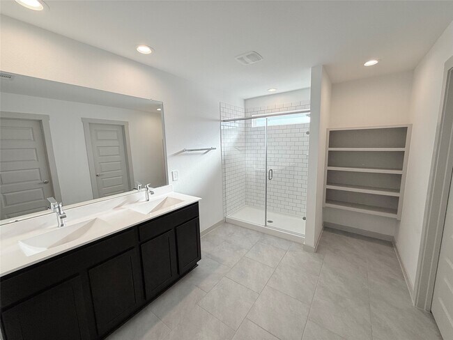 Building Photo - 28930 Yampa Mill Ln