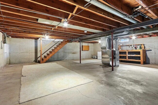 Basement - 2416 E Newberry St