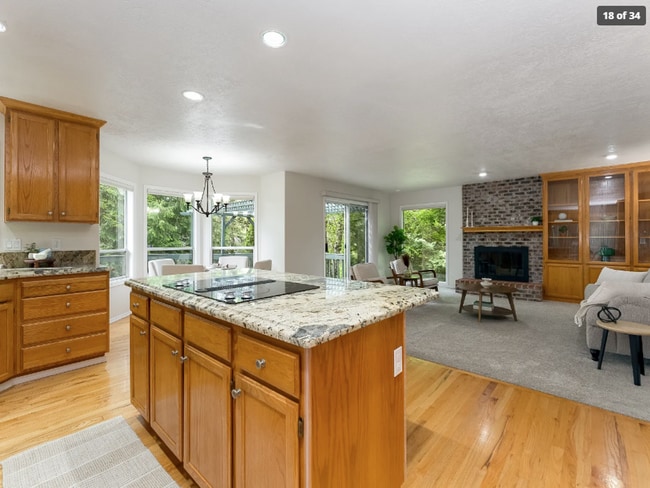 Building Photo - 320 NW 163rd Pl