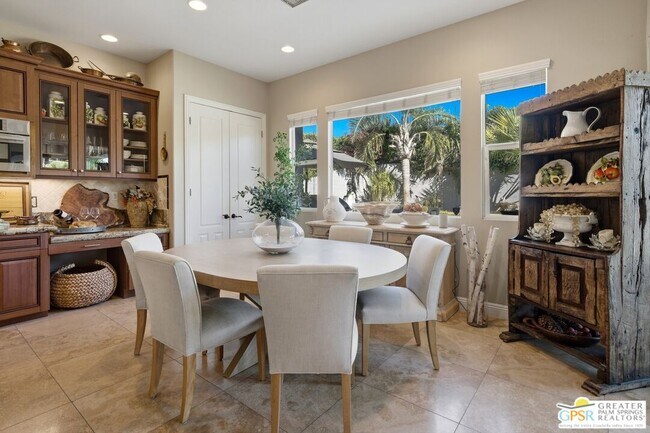 Building Photo - 104 Azzuro Dr