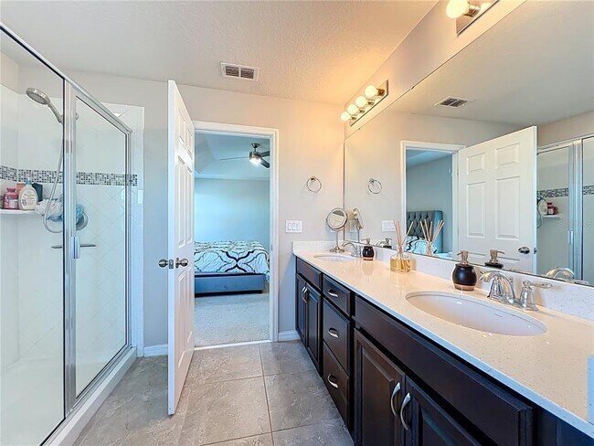 Building Photo - 2381 Rapollo Dr