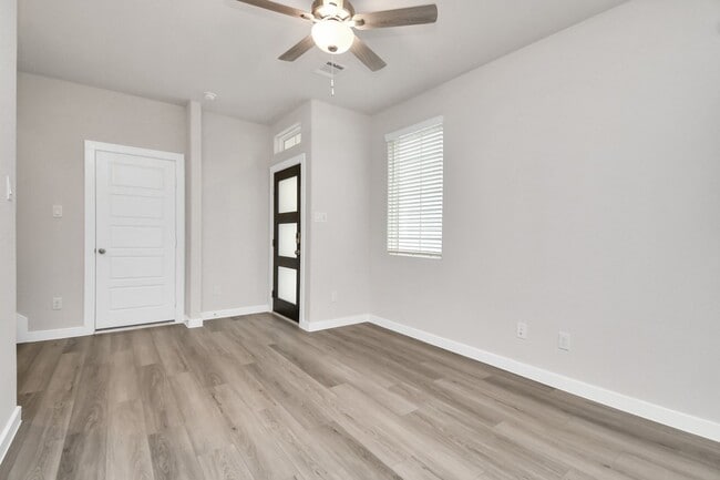 Building Photo - 8407 Arden valley Ln