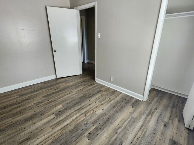 Building Photo - 2020 Watts Rd