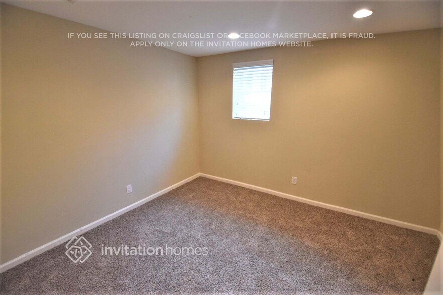 Building Photo - 3443 Kenilworth Ct
