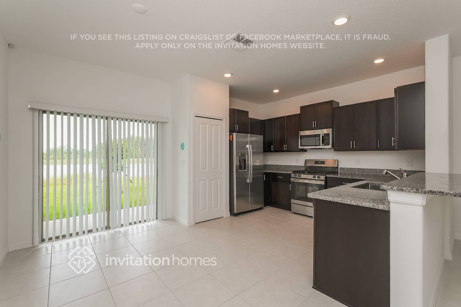 Building Photo - 3099 Pinnacle Peak Dr