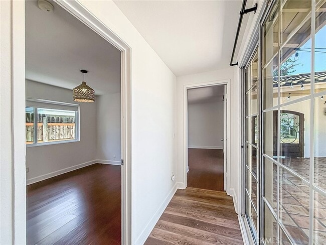 Building Photo - 31735 Bainbrook Ct
