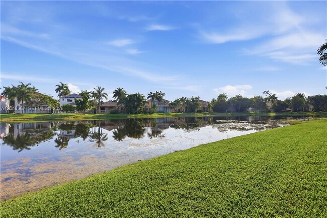 Building Photo - 1419 Crossbill Ct