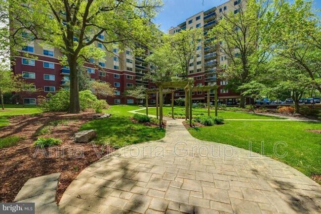Building Photo - 7333 New Hampshire Ave