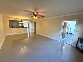 Building Photo - 4500 N Flagler Dr