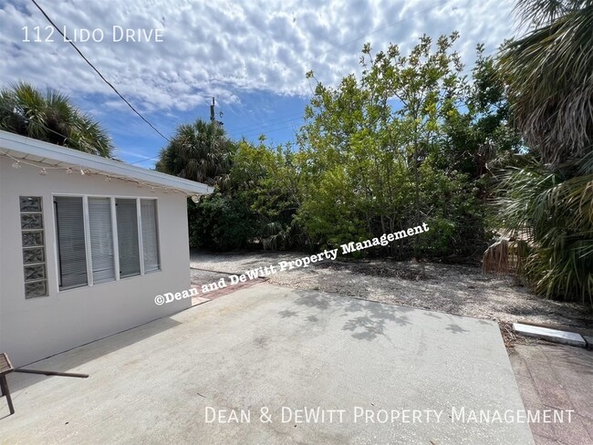 Building Photo - 112 Lido Dr