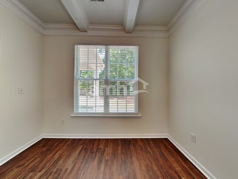 Building Photo - 130 Dunnsmore Dr