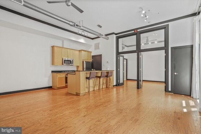 Building Photo - 2380 Champlain St NW