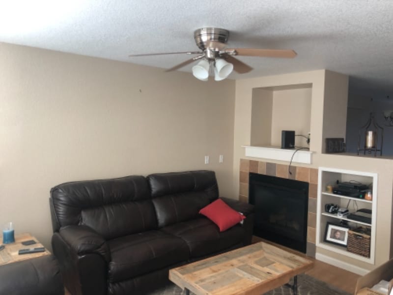 Building Photo - 4018 Independence Dr