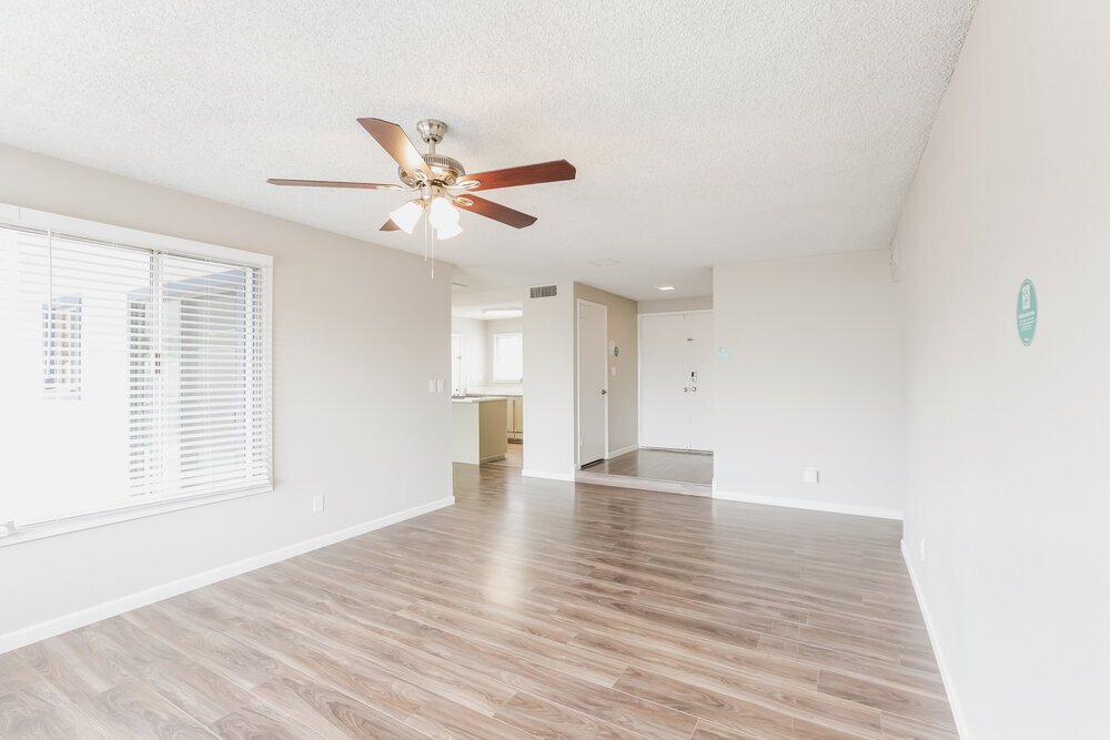 Building Photo - 4014 E Apollo Rd