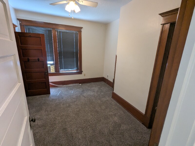 Building Photo - 805 E 100 S