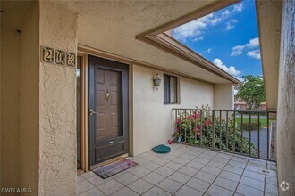 Building Photo - 537 Lake Louise Cir