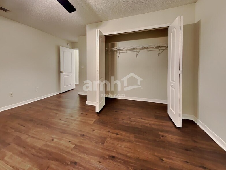 Building Photo - 10157 Rising Mist Ln