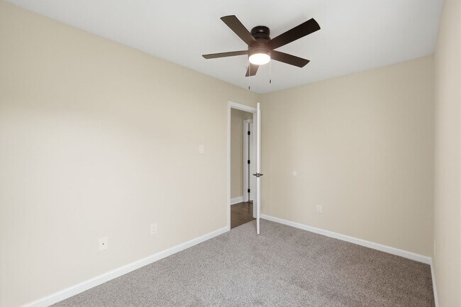 Building Photo - 3803 Allison St