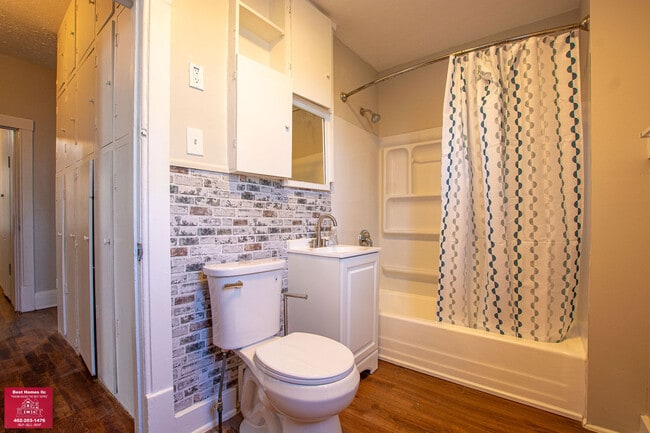 Building Photo - 3708 Ida St